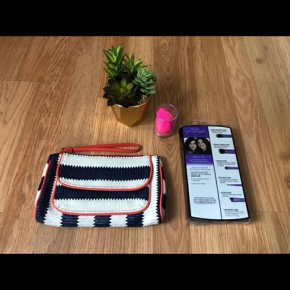 BEAUTY Lot Of 3 Items